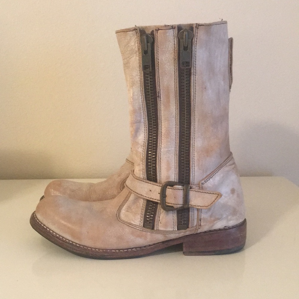 Bed Stu Cobbler Zipper Boots Hand Crafted Cream